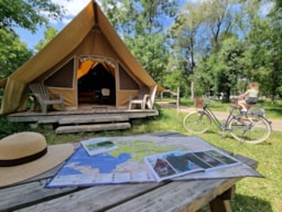 Location - Tente Lodge 24M²  Au Bord De L'eau / 2 Chambres - Sans Sanitaire - Camping Le Lidon