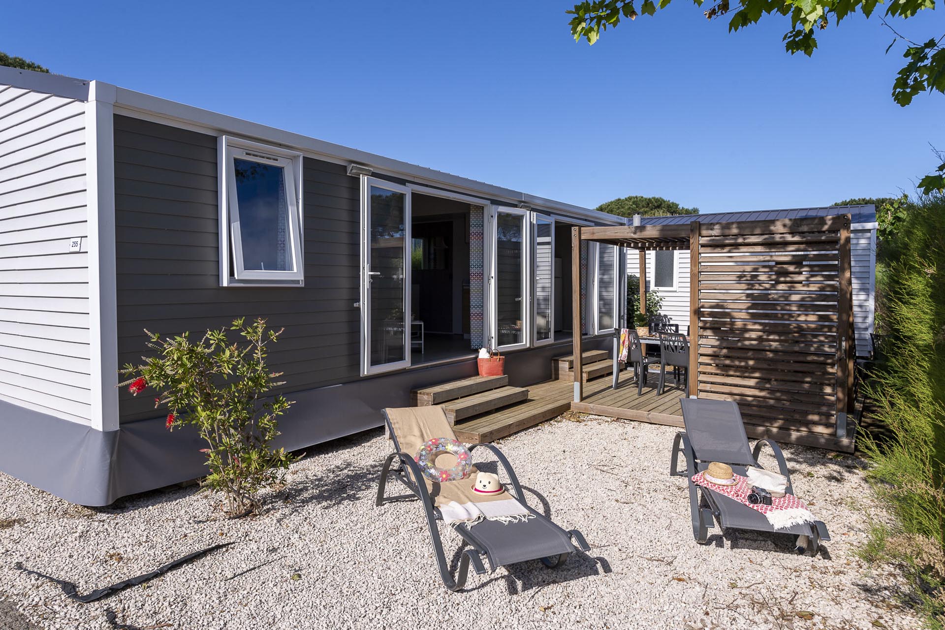 Location - Cottage Grand Prestige 3 Chambres **** - Camping Sandaya Domaine de la Dragonnière