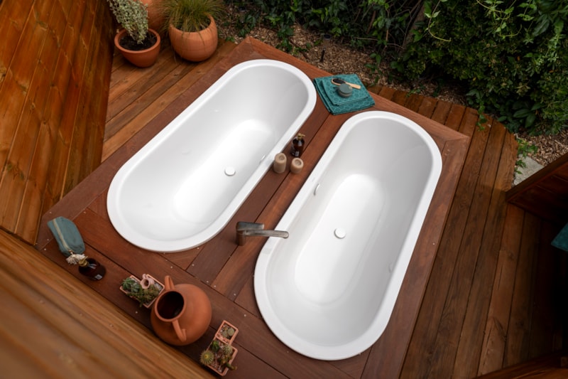 Stellplatz Caban'O SPA mit Twin-Badewanne