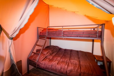 WALIBOU Lodge Confort, about 30m², on stilts, 2 rooms — 8