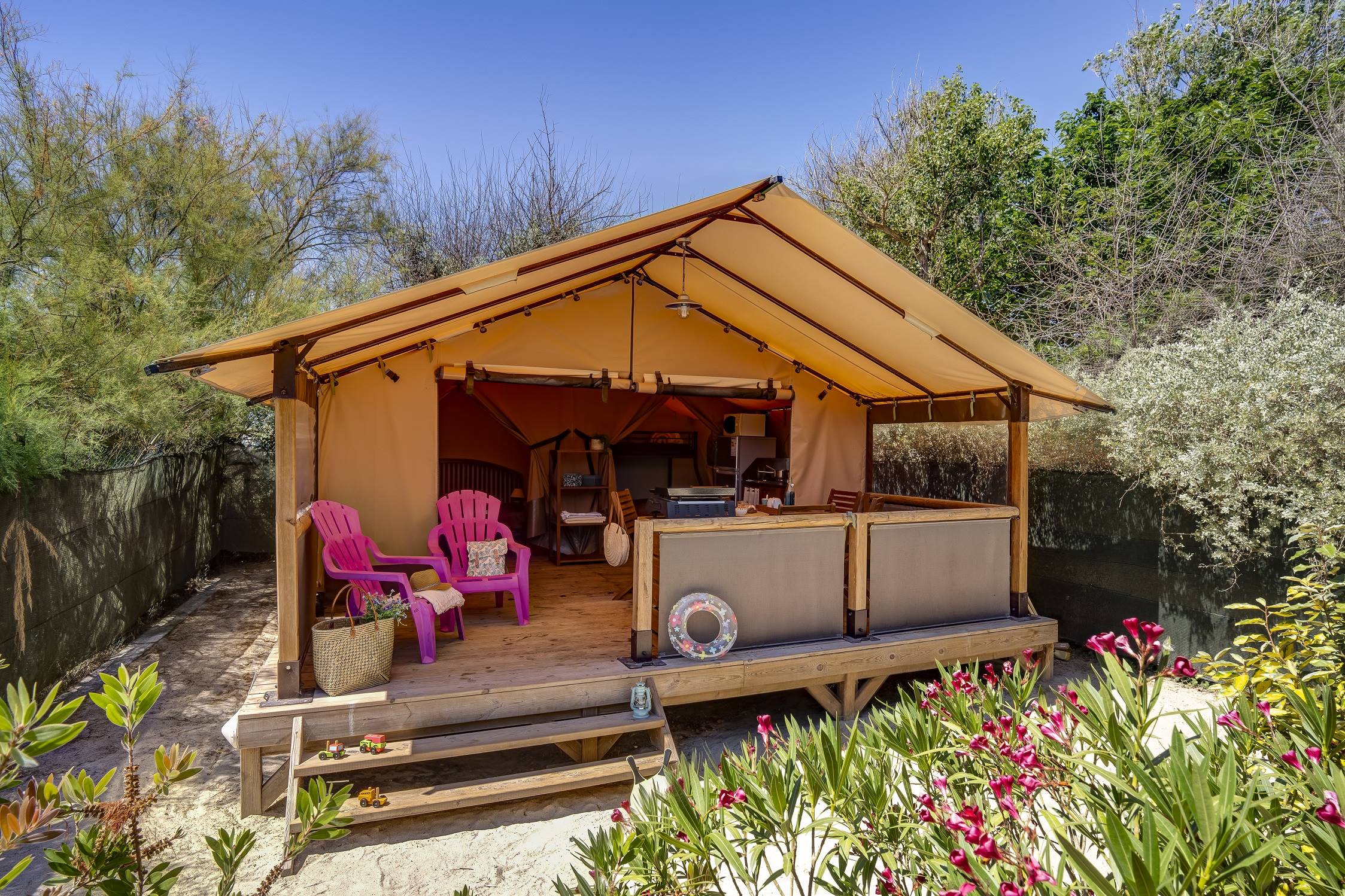 Location - Walibou Lodge Confort, Env. 30 M², Sur Pilotis, 2 Chambres - Camping Club Californie Plage