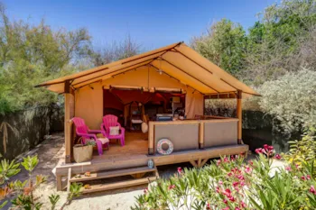 Mietunterkunft - Walibou Lodge Confort, Ca. 30M², Auf Stelzen, 2 Zimmer, - Camping Californie Plage