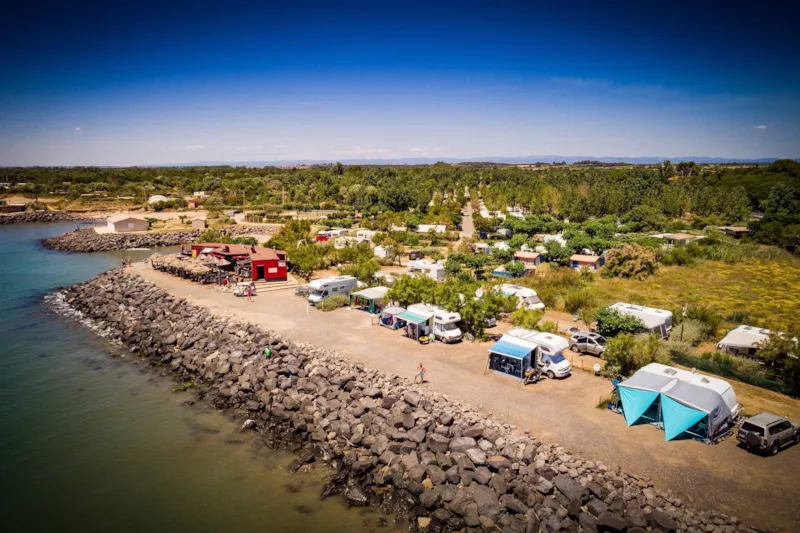 Emplacement Vue Mer + 1 Voiture + Tente Ou Caravane + Électricité