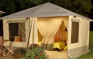 Huuraccommodatie(s) - Tent Mayotte - Front Beach - La Plage des Templiers