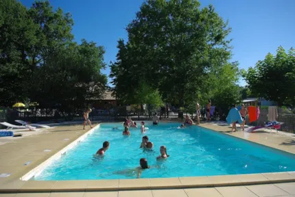 Camping Les Franquettes - Camping2Be