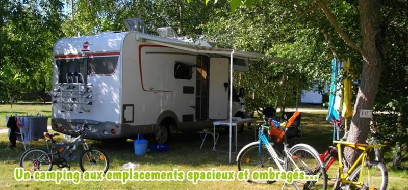 Emplacement + Tente + 1 Voiture