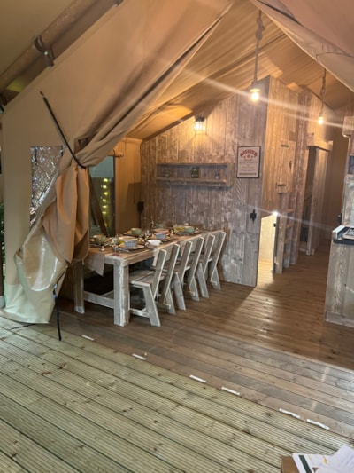 Lodge Woody 38