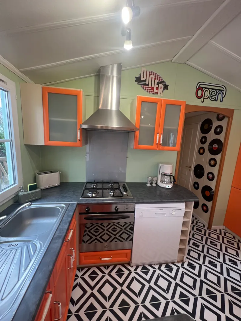 Mobil-Home Premium Spa Style Année 80- 2 Chambres