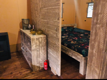 Luxury Lodge 40 -