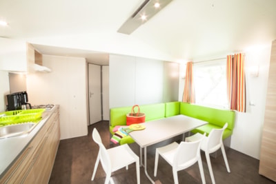 LODGE - 7 Pers - 2 adults - 5 children - 3 bedrooms — 2