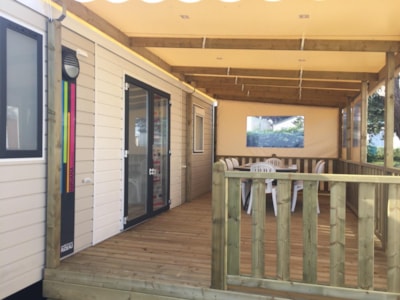 Mobile-home Comfort sheltered terrace — 2