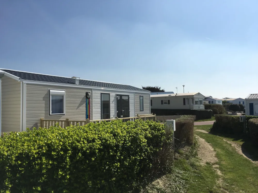 Location - Mobilhome Premium Terrasse Côté Mer - Camping Belle Etoile