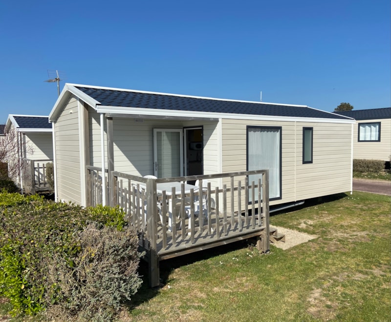 Mobilheim Komfort Terrasse