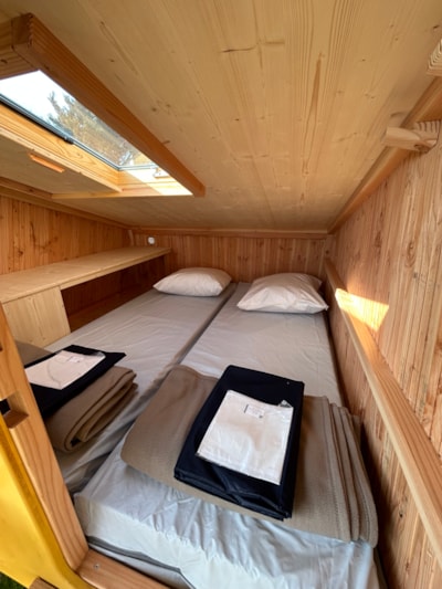 Stopover hut — 2