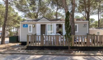 Mietunterkunft - Mobilheim Classic – 26 M² – 2 Schlafzimmer – Nicht Überdachte, Erhöhte Terrasse - Camping Marvilla Parks - Château La Forêt