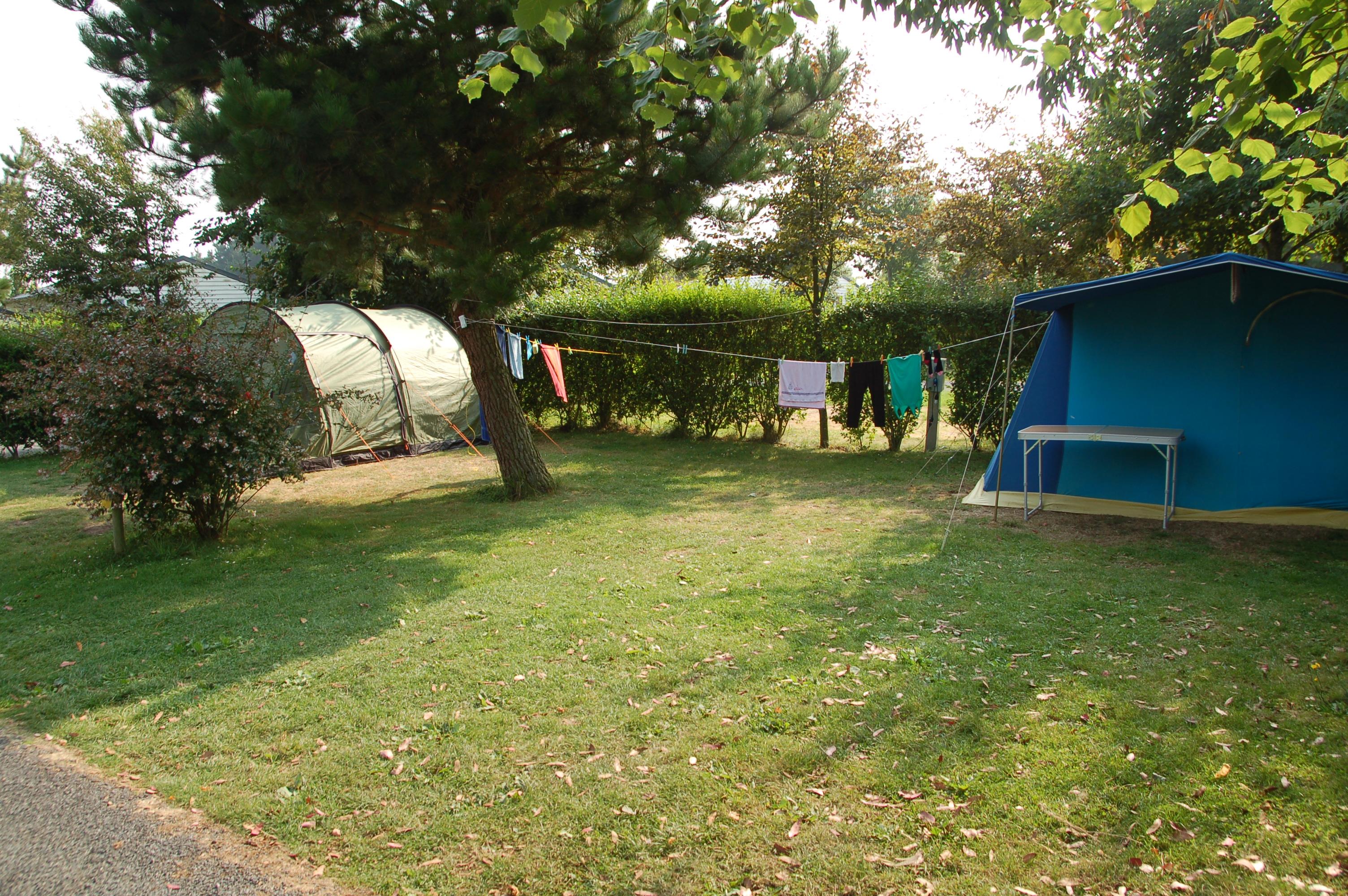 Kampeerplaats - Standplaats   Voertuig - Camping Les Hauts de Port Blanc