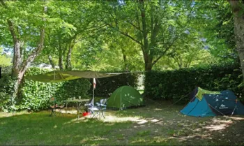 Stellplatz - Stellplatz Für Zelt / Wohnwagen / Wohnmobil - Camping Saint Jean