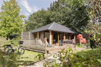 Mietunterkunft - Hütte Bora Bora 2 Schlafzimmer Klimaanlage Premium - Camping Sandaya Séquoia Parc