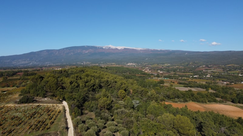 Forfait Privilège Services+ + Vue Ventoux + electricité 16 Amp, Eau et Evacuation