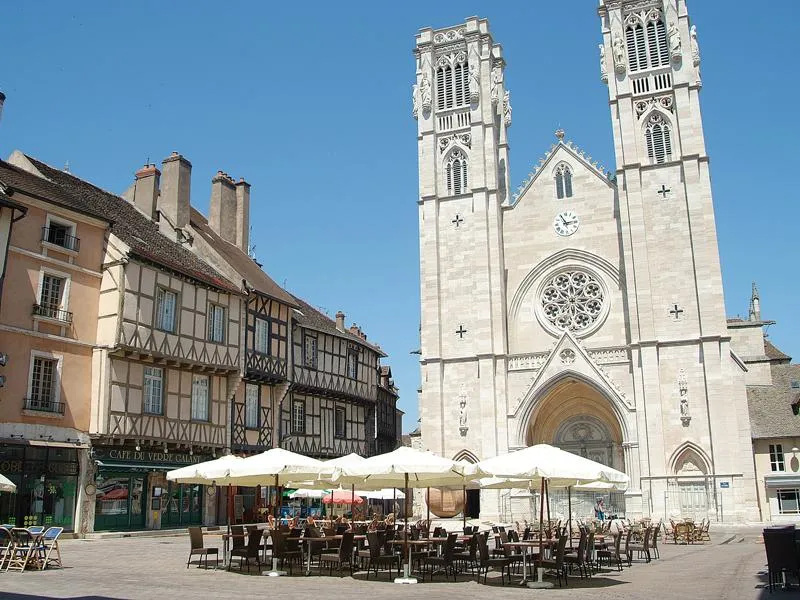 Castel Camping Château de L'Epervière