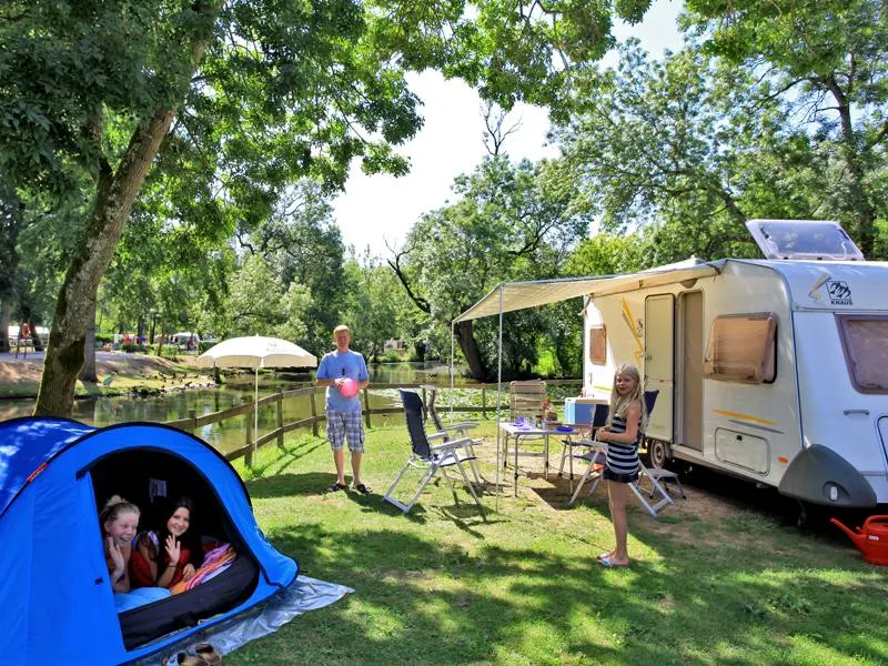 Castel Camping Château de L'Epervière
