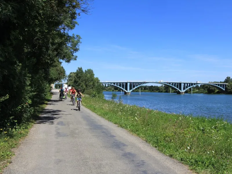 Emplacement Cycliste - Empl + 1 Personne