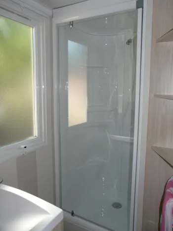 Mietunterkunft - Gamme Confort - Mobilheim 2 Zimmer Mit Klimaanlage + Tv 5 Personen Maximal (Baby Inbegriffen) - Camping Le Rancho