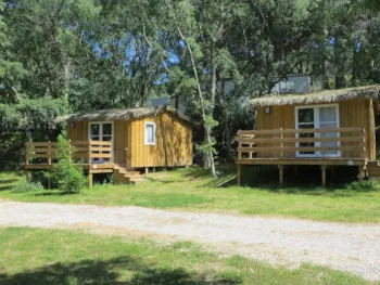 Mietunterkunft - Gamme Nature - Tithome-Hütte, 2 Zimmer, Ohne Sanitäranlagen, Maximal 5 Personen Einschließlich Baby - Camping Le Rancho