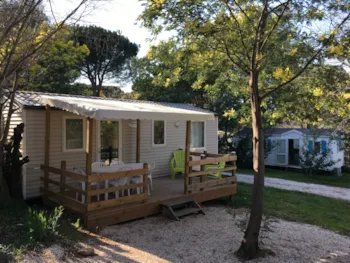 Mietunterkunft - Gamme Family - Mobilheim 3 Zimmer Mit Klimaanlage + Tv 6 Personen Maximal (Baby Inbegriffen) - Camping Le Rancho