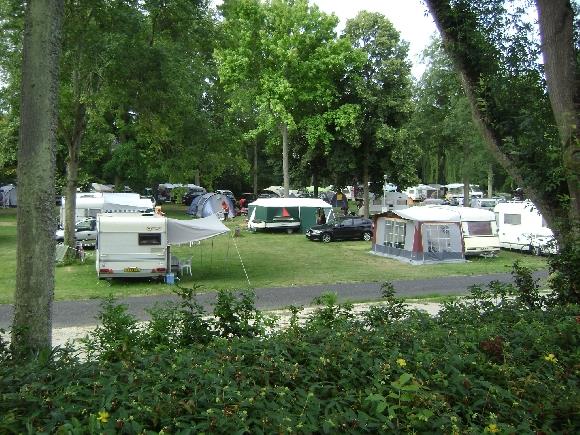  Camping Au Coeur De Vendôme - Vendôme