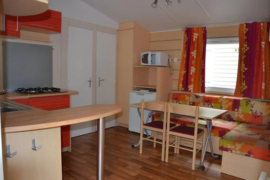 Location - Mobil Home Classique 2Ch - Camping Les Micocouliers
