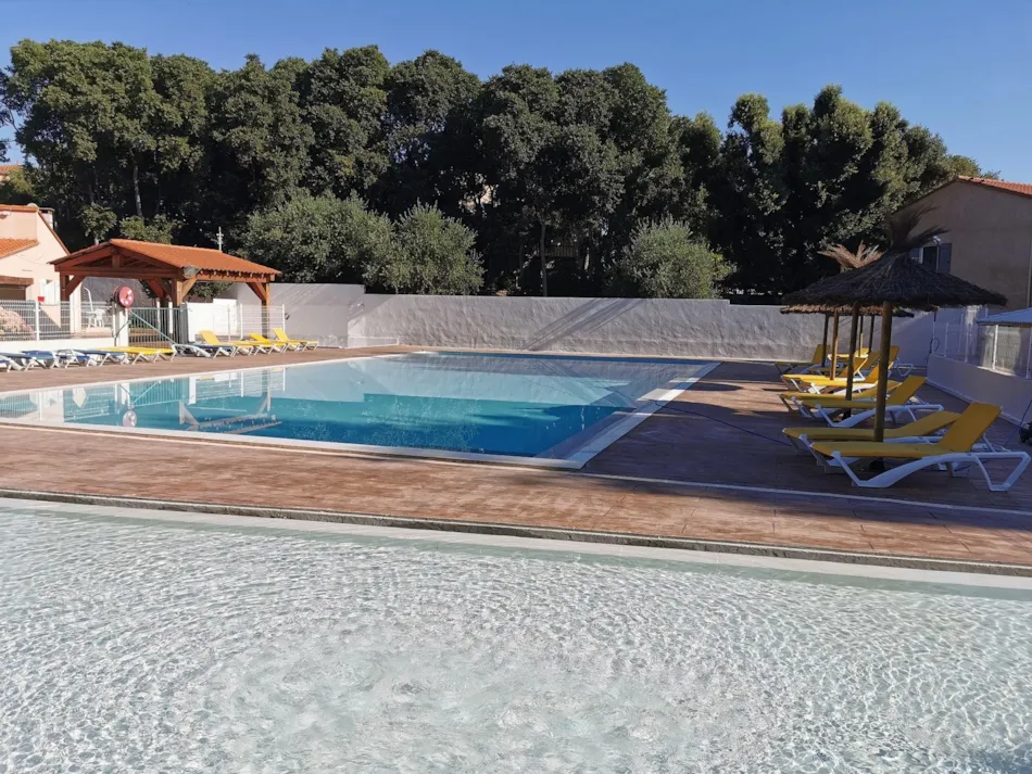 Camping Les Micocouliers