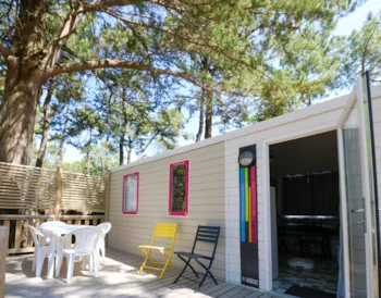 Mietunterkunft - Mobilheim Bermudes 31.50M² - 3 Zimmer (2018) Holzterrasse - Camping Ushuaïa Villages La Conge