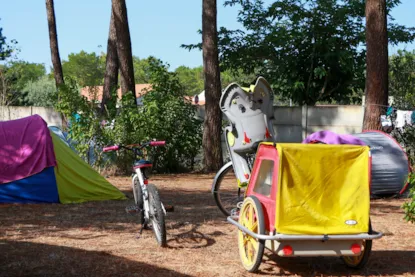 Forfait: Piazzola + 2 Persone + 1 Auto + Elettricità 10A