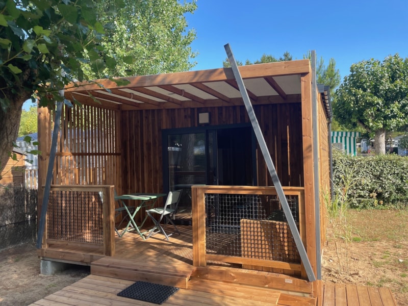 Chalet CAJOU équipé tout confort avec terrasse en bois 1 chambre - année 2025