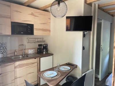 Chalet CAJOU équipé tout confort avec terrasse en bois 1 chambre - année 2025