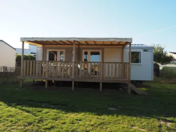 Mietunterkunft - Mobilheim Baltique Mit Klimaanlage 3 Zimmer - Chadotel Le Domaine de Beaulieu