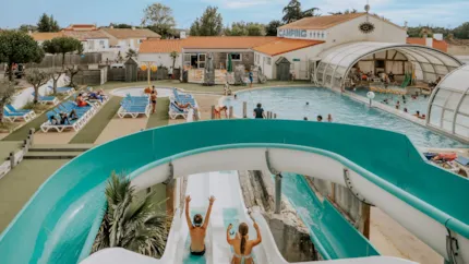 Chadotel Le Domaine de Beaulieu - Camping2Be