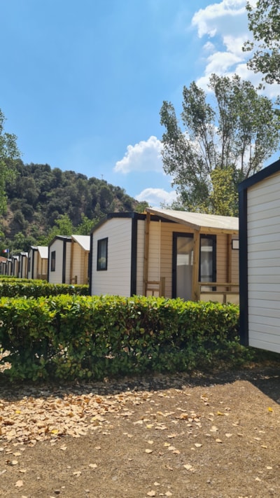 Pitches for tents, caravans or motorhomes — 7