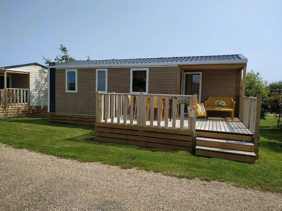 Mietunterkunft - Mobilheim Loggia Sunêlia Confort 3 Zimmer - Camping Sunêlia L'Aiguille Creuse