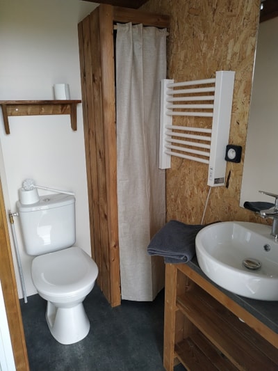 Pitch Luxe with 16A electrical connection and individual sanitary facilities — 6