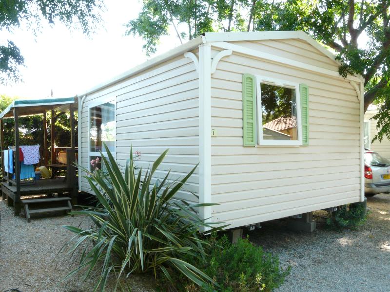 Location - Mobilhome 2 Chambres (Année 2004/2009) Clim Fixe - Camping Cap Sud