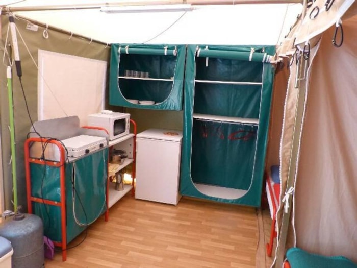 Tente Insolite Kiwi (Sans Sanitaire)