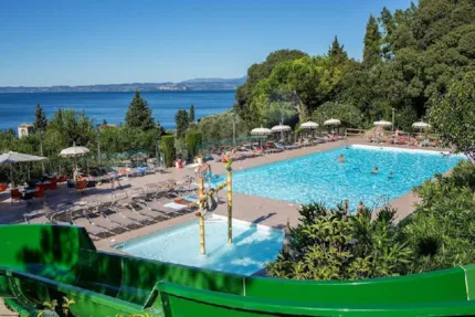 La Rocca Camping - Camping2Be