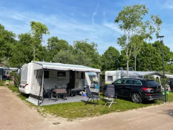 Stellplatz - Stellplatz Power Plus - La Rocca Camping