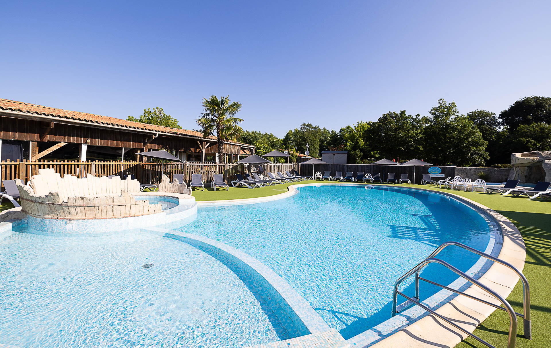 Camping Paradis La Grand'Métairie**** — Photo 1