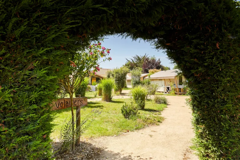 Tente Lodge 2 Chambres - 4 Pers