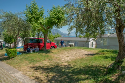 Pitch 60m², 1 car, tent , caravan or camping-car, electricity — 5