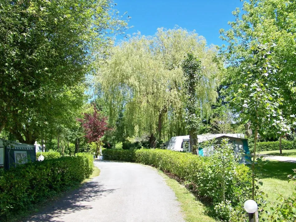 Camping les PEUPLIERS