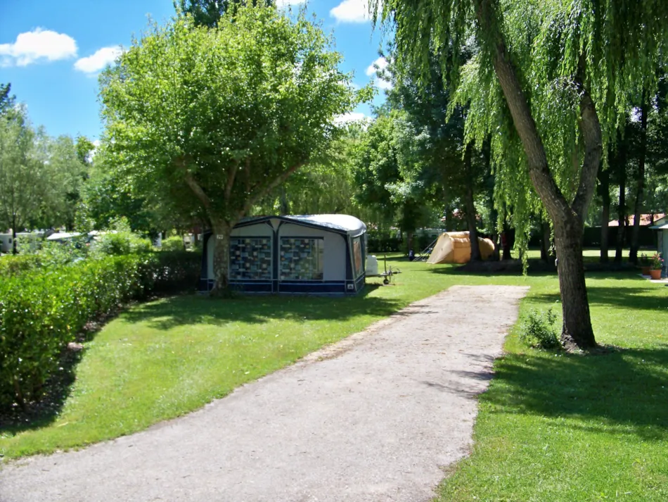 Camping les PEUPLIERS